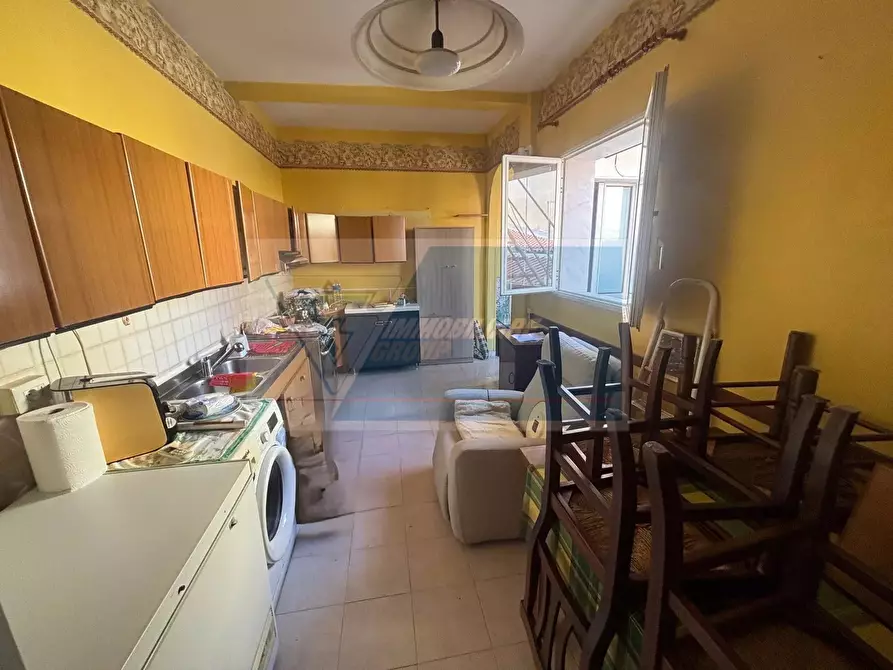 Immagine 8 di Casa trifamiliare in vendita  in Via Bainsizza a Siracusa