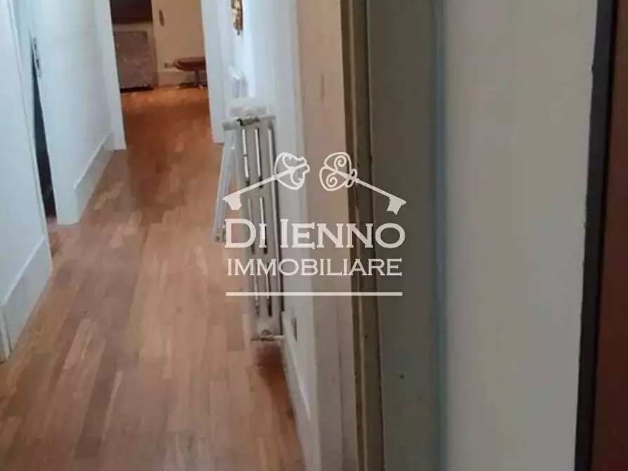 Immagine 8 di Casa trifamiliare in vendita  in Via Achille Loria a Roma