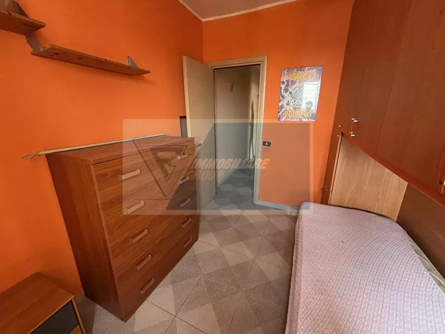 Immagine 11 di Casa trifamiliare in vendita  in Via Barrafranca a Siracusa