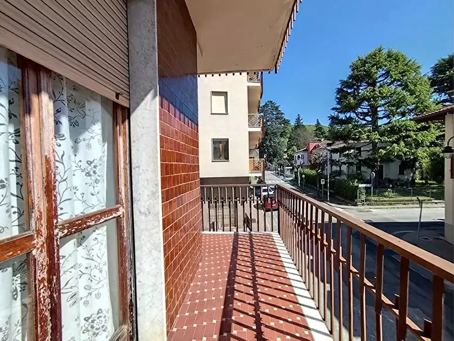 Immagine 3 di Casa trifamiliare in vendita  in VIA DIVISIONE CUNEENSE a Dogliani