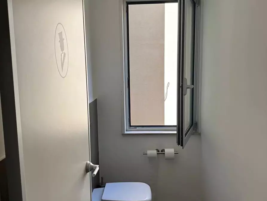 Immagine 13 di Castello in affitto  in Via Tommaso Cannizzaro, 1 a Messina
