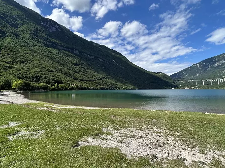 Immagine 15 di Terreno edificabile in vendita  a Vittorio Veneto