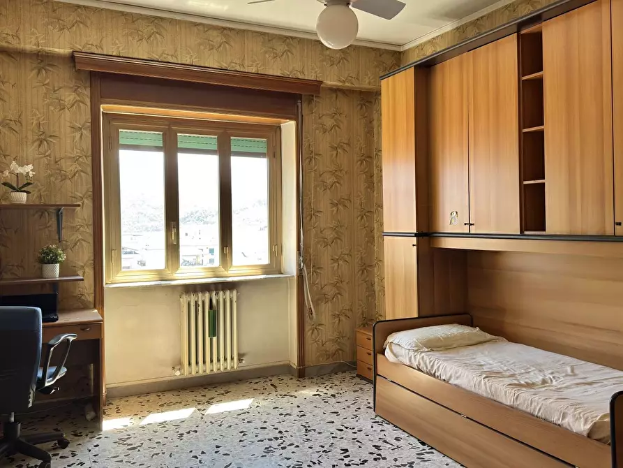 Immagine 13 di Casa trifamiliare in vendita  in Viale della Repubblica, 373 a Cosenza