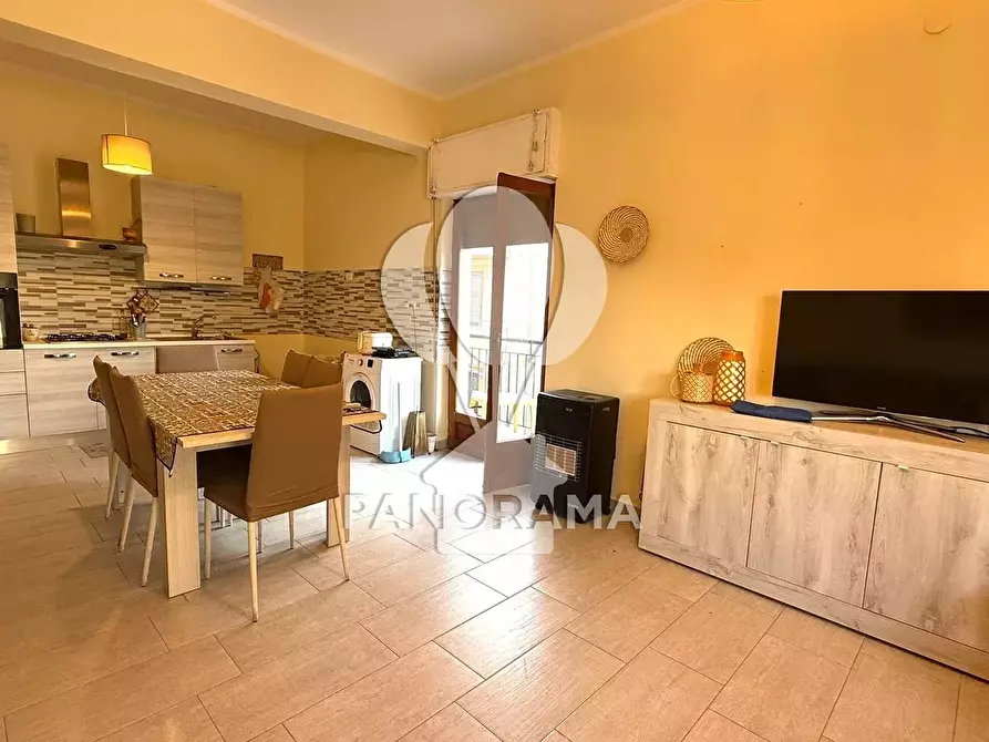 Immagine 8 di Casa trifamiliare in vendita  in Via Duca D'Aosta a Balestrate