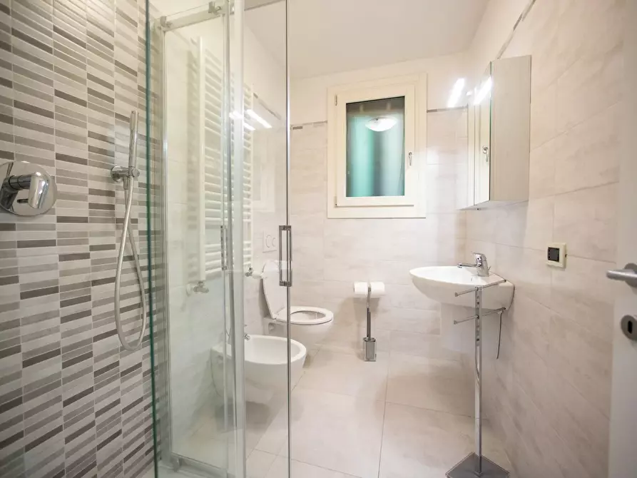 Immagine 5 di Casa trifamiliare in vendita  in Vianelli a Venezia