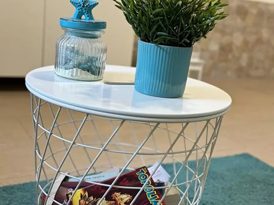 Immagine 8 di Casa trifamiliare in vendita  a Nettuno