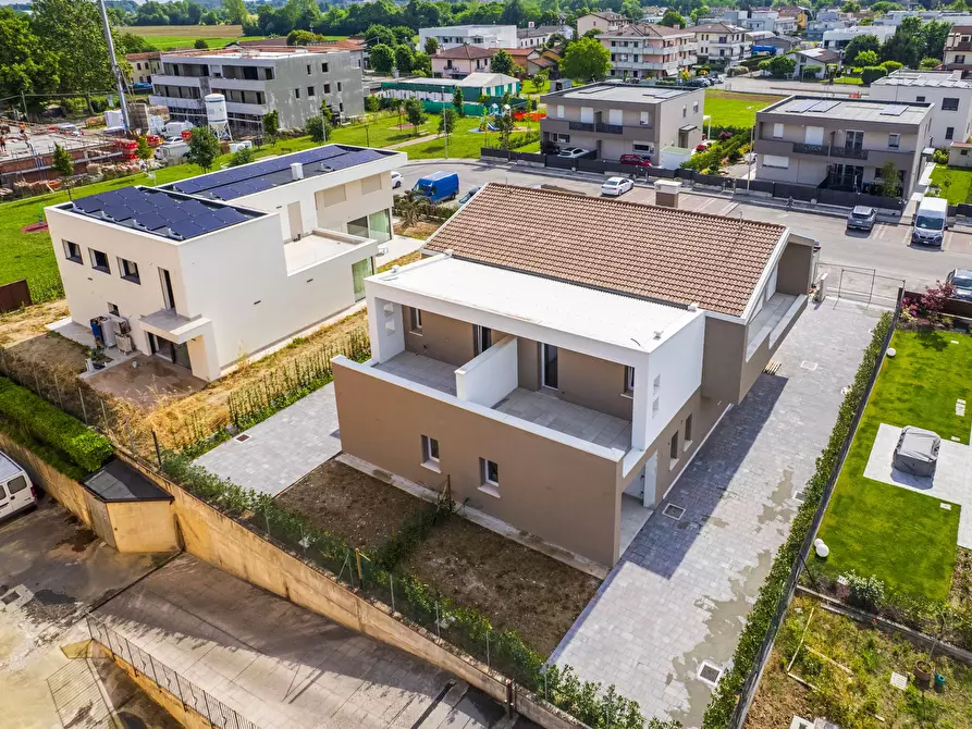 Immagine 10 di Terreno edificabile in vendita  a Albignasego