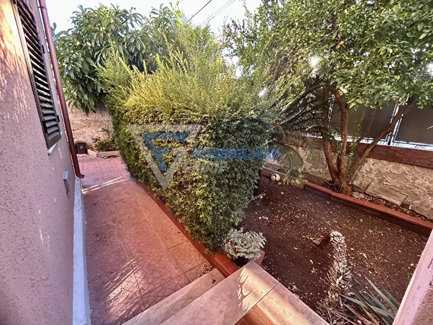 Immagine 23 di Casa trifamiliare in vendita  in Via Monte Pellegrino a Siracusa