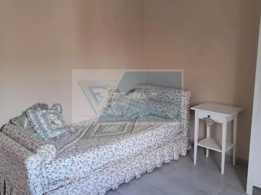 Immagine 11 di Casa trifamiliare in affitto  in Viale Teracati a Siracusa