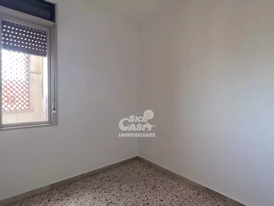 Immagine 18 di Casa trifamiliare in affitto  a Marsala