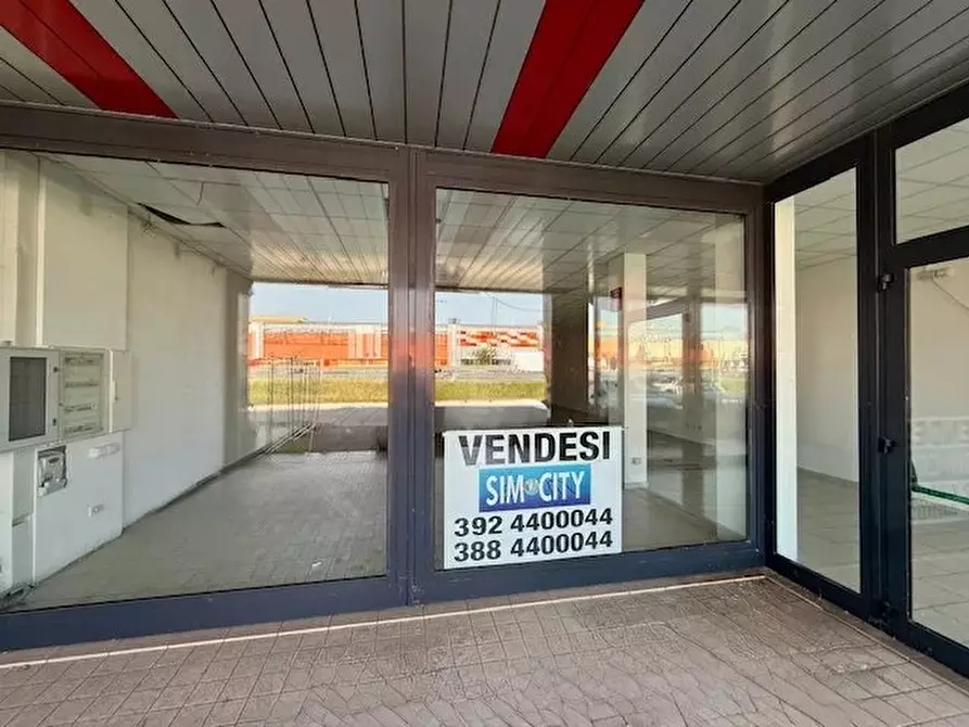 Immagine 1 di Attico in vendita  a Susegana