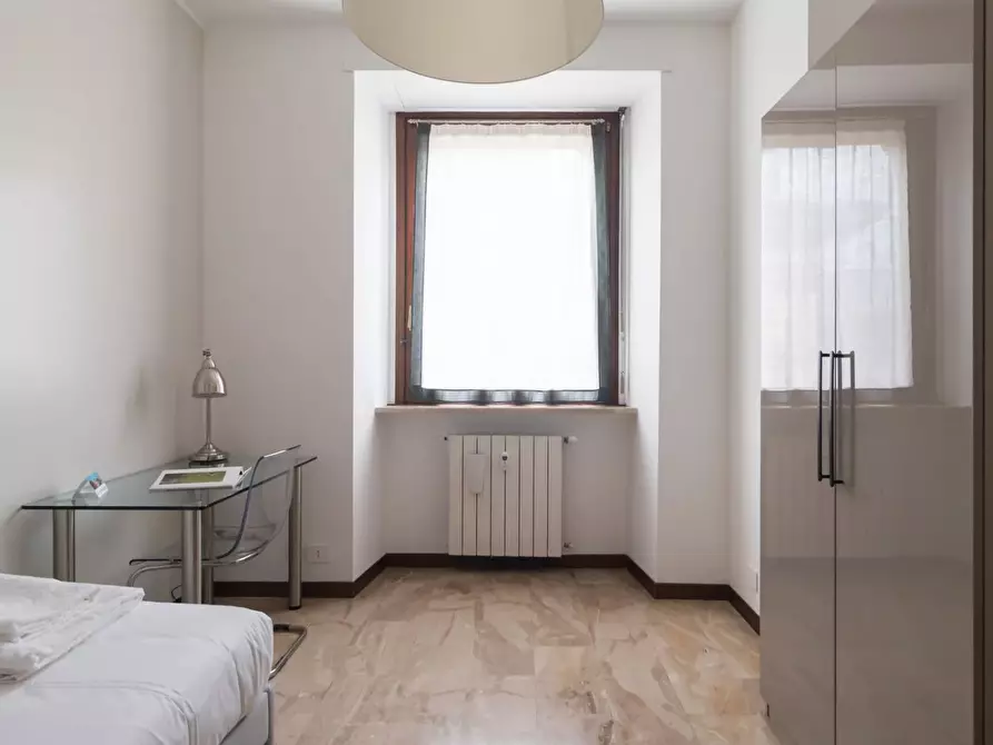 Immagine 27 di Casa trifamiliare in vendita  in Via Lazzaro Palazzi, 6 a Milano