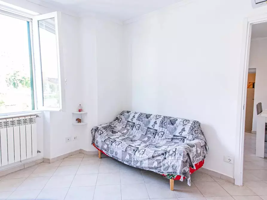 Immagine 7 di Casa trifamiliare in vendita  a Ventimiglia