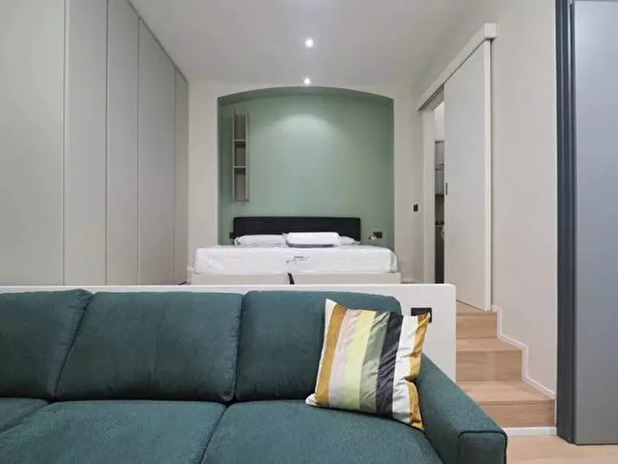 Immagine 5 di Casa trifamiliare in affitto  in VIA LUIGI CAGNOLA , 6. a Milano