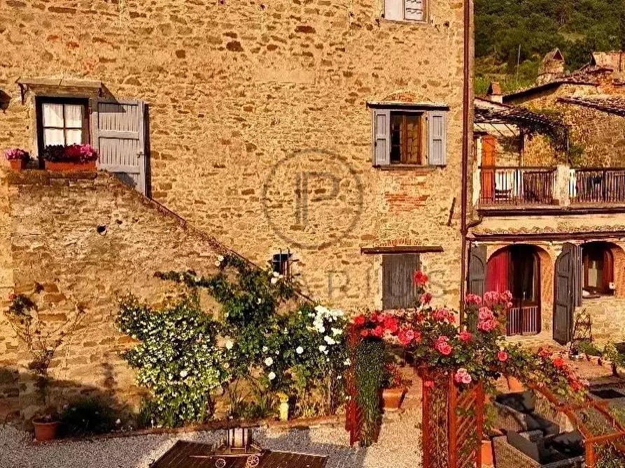 Immagine 17 di Terreno edificabile in vendita  in Lamole a Greve In Chianti