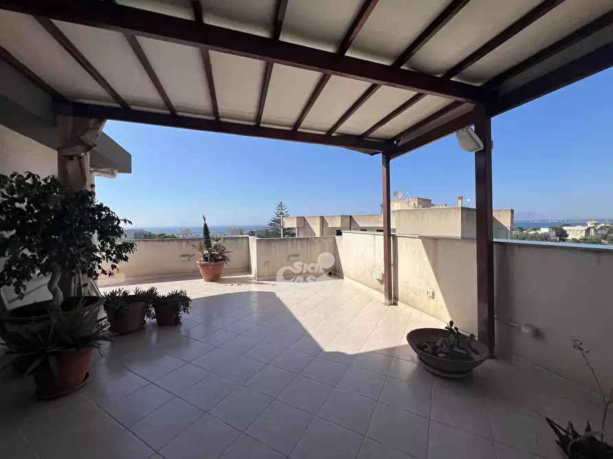 Immagine 24 di Casa trifamiliare in vendita  a Marsala