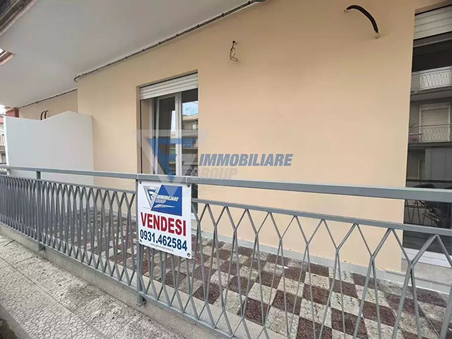 Immagine 17 di Casa trifamiliare in vendita  in via monte bianco a Siracusa
