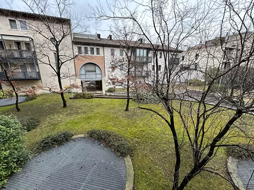 Immagine 45 di Casa trifamiliare in vendita  a Conegliano