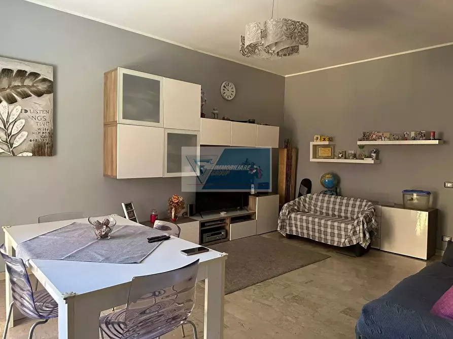 Immagine 4 di Casa trifamiliare in vendita  a Buccheri