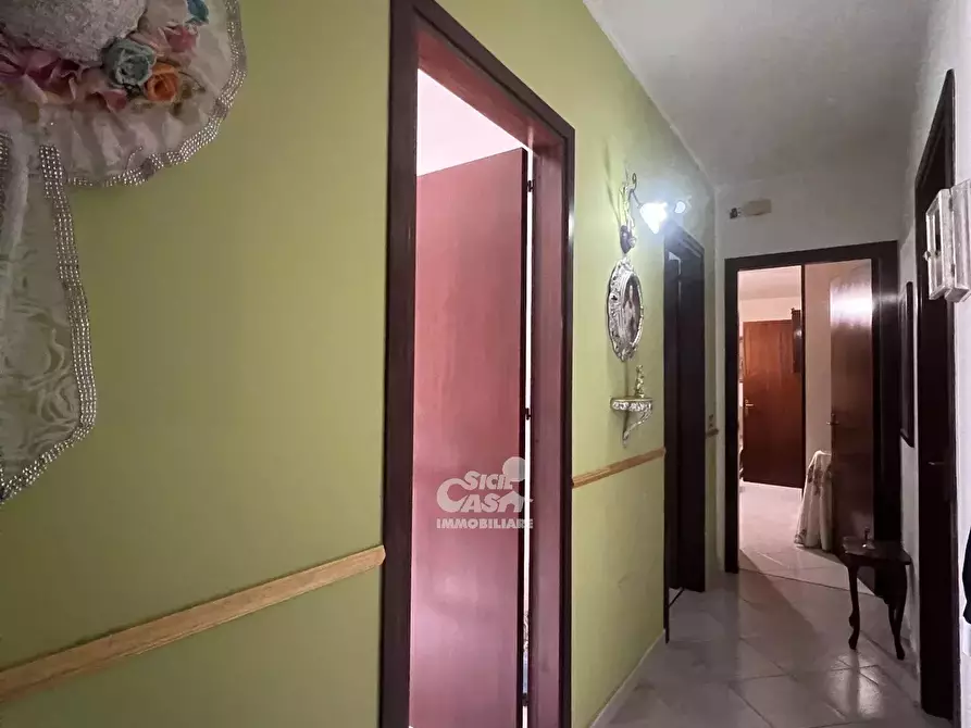 Immagine 3 di Casa trifamiliare in vendita  a Marsala