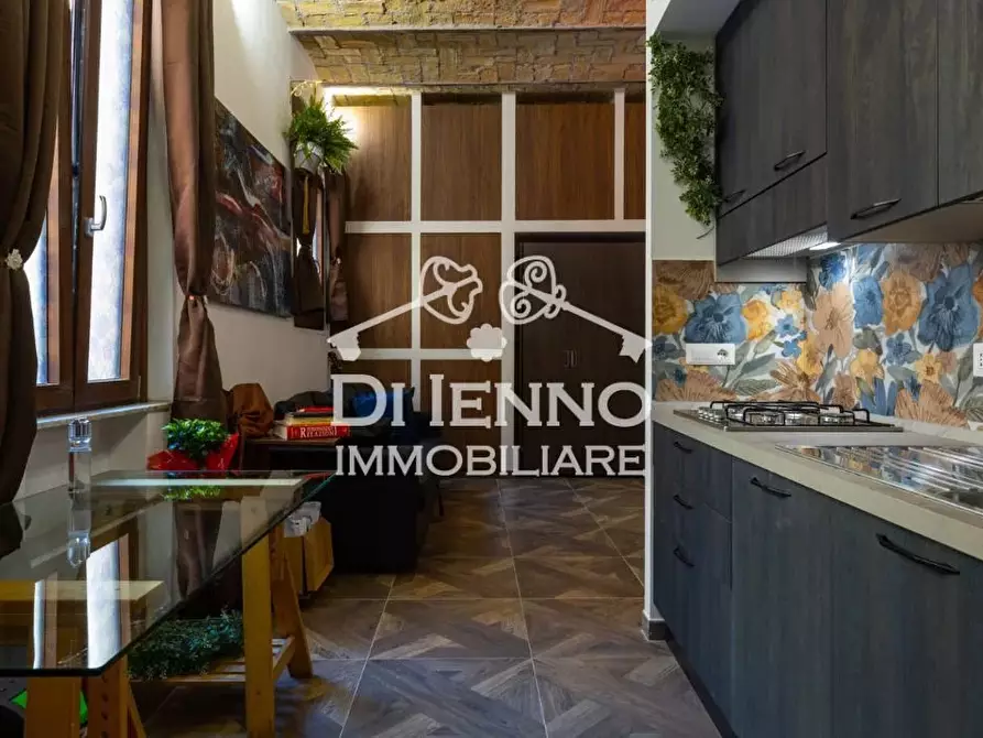 Immagine 36 di Casa trifamiliare in vendita  in Via Napoleone III a Roma