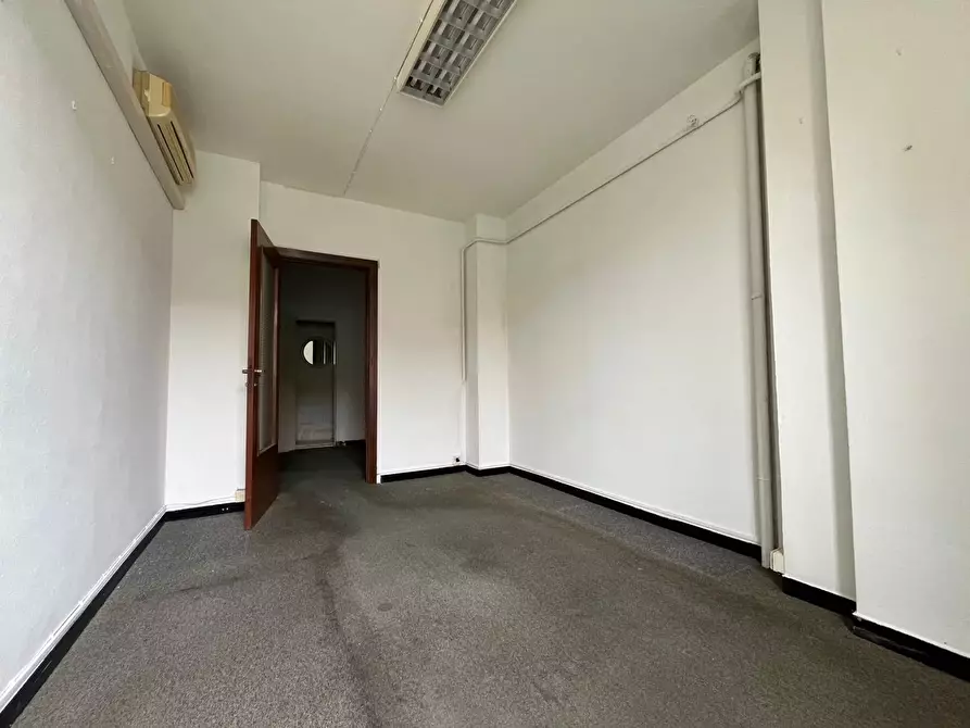 Immagine 2 di Castello in vendita  in Via Cesare Battisti a Chiavari