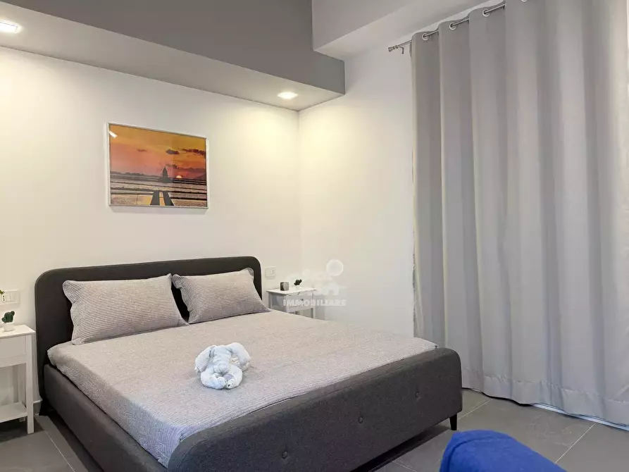 Immagine 14 di Casa trifamiliare in affitto  a Marsala