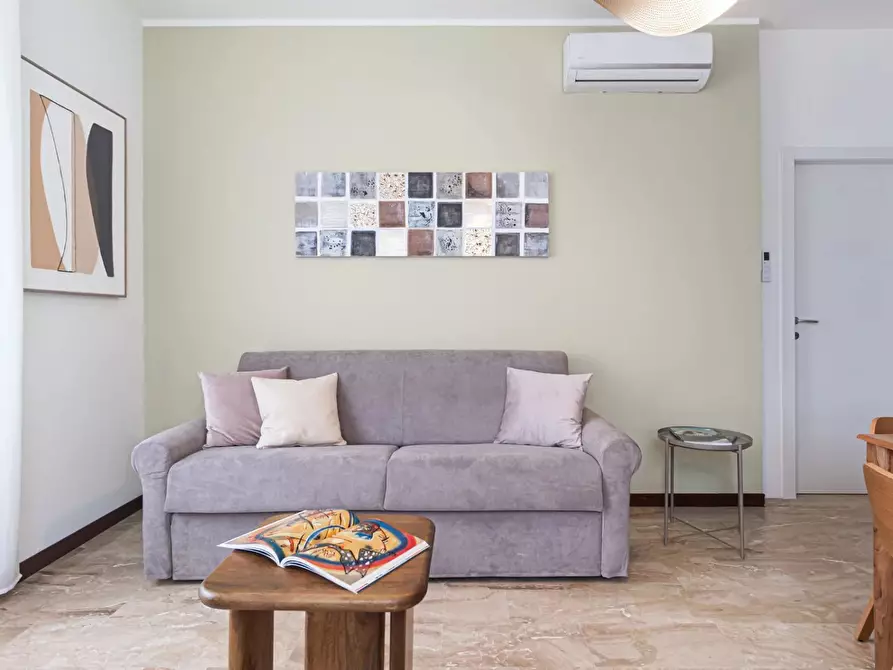 Immagine 2 di Casa trifamiliare in vendita  in Via Lazzaro Palazzi, 6 a Milano