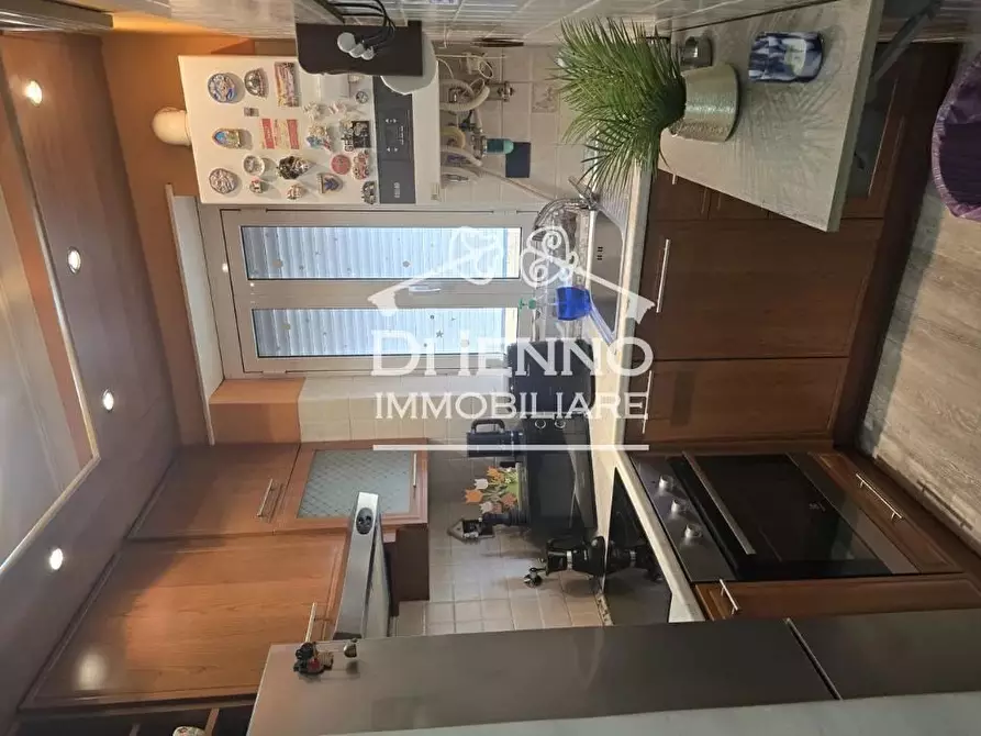 Immagine 17 di Casa trifamiliare in vendita  in Via Visconte Maggiolo a Roma