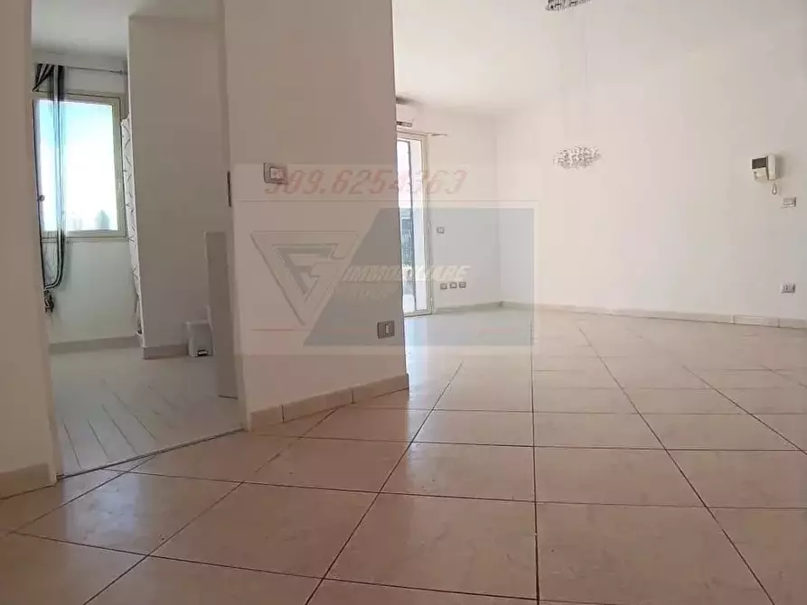 Immagine 3 di Casa trifamiliare in vendita  in Via Pitagora a Floridia