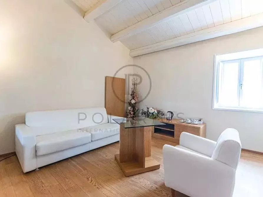 Immagine 15 di Attico in vendita  in staffolo a Staffolo