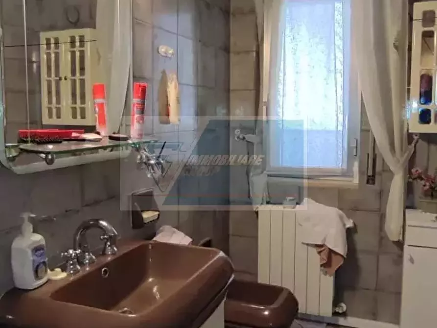 Immagine 10 di Casa trifamiliare in vendita  in Via Alcibiade a Siracusa