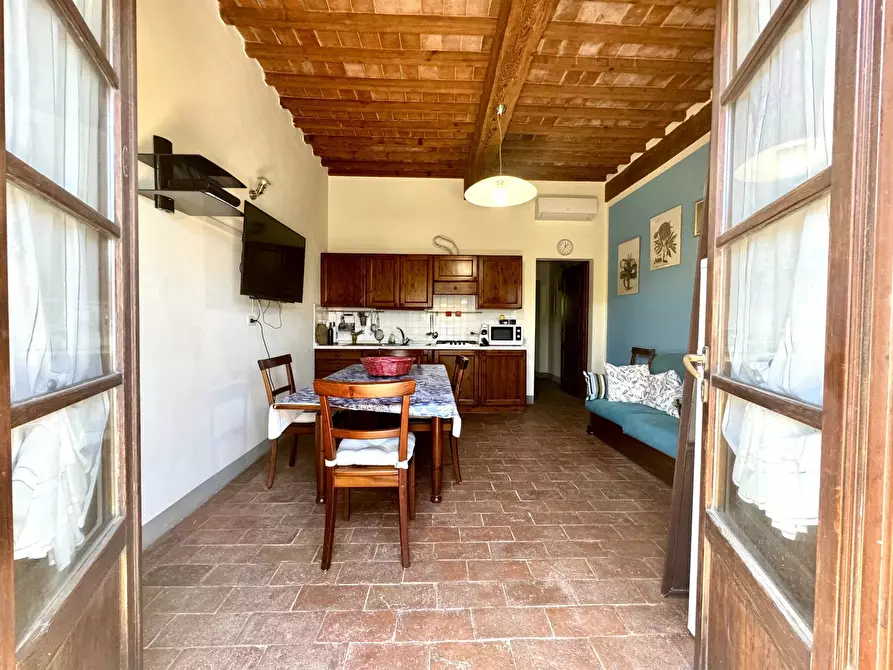 Immagine 9 di Casa trifamiliare in vendita  in via Aurelia Sud, 55. a San Vincenzo