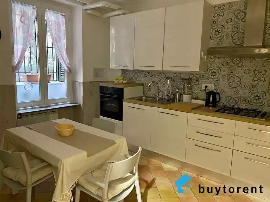 Immagine 12 di Casa trifamiliare in vendita  in Piazza Antonio Mancini, 4 a Roma