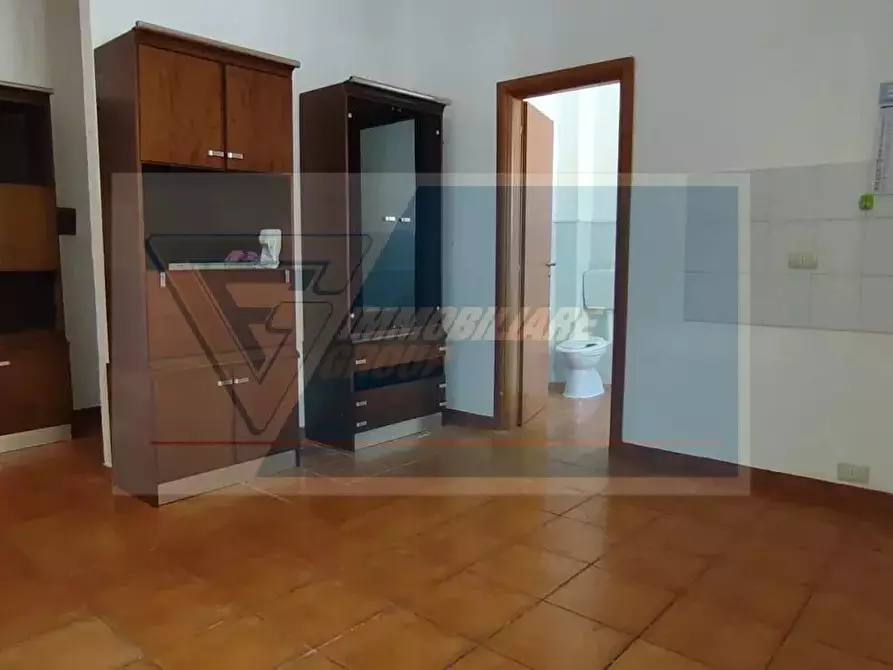 Immagine 8 di Casa trifamiliare in vendita  in Via Austria a Siracusa