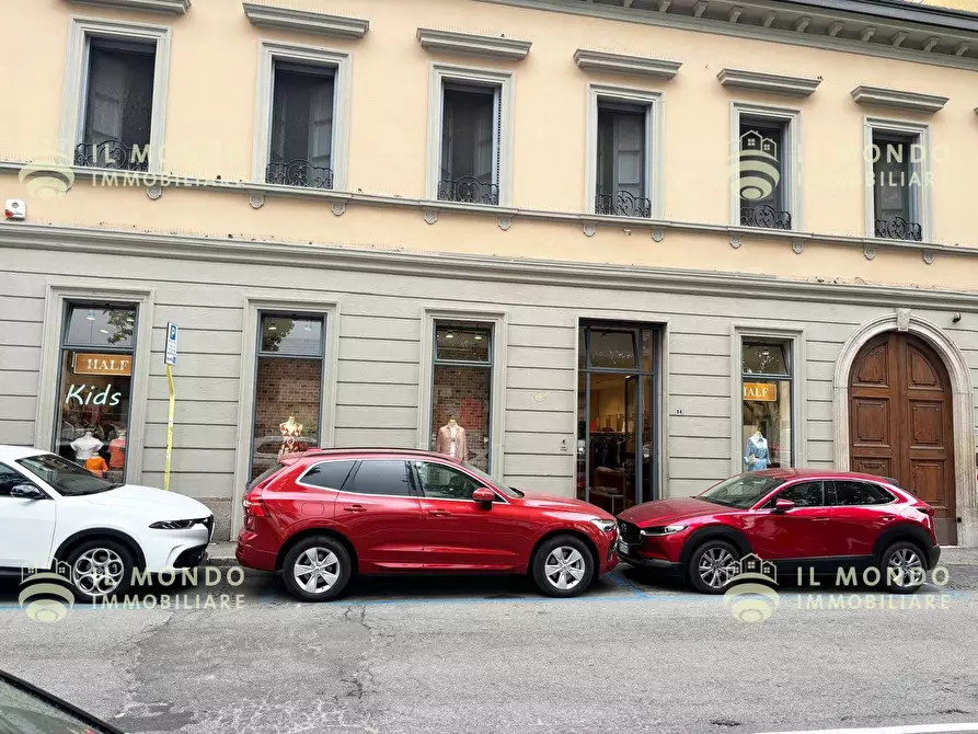 Immagine 1 di Attico in vendita  in Via Roma, 84. a Melegnano