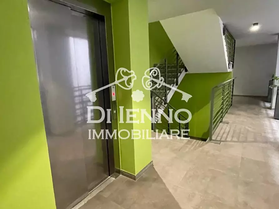 Immagine 7 di Casa trifamiliare in affitto  in Via Vitaliano Brancati a Roma