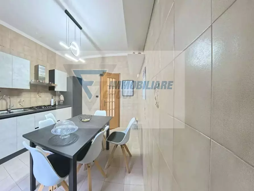 Immagine 8 di Casa trifamiliare in vendita  in Viale Santa Panagia a Siracusa