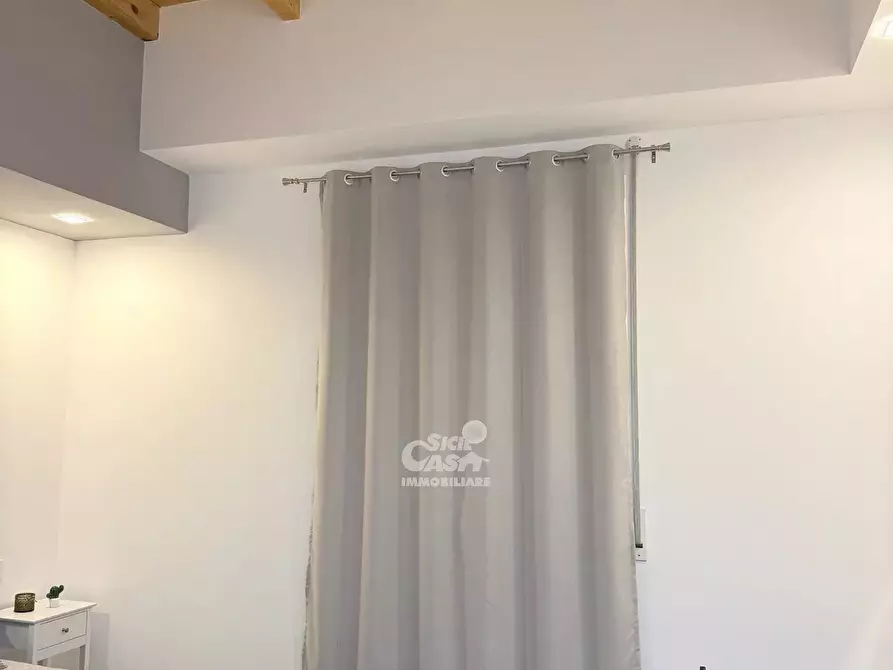 Immagine 20 di Casa trifamiliare in affitto  a Marsala