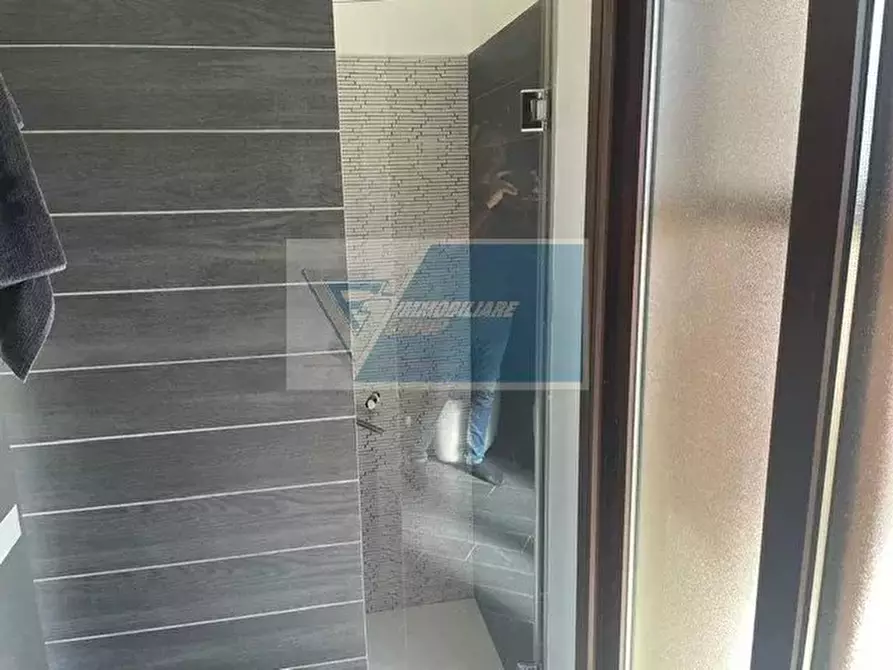 Immagine 15 di Casa trifamiliare in vendita  in Via Capuana a Buccheri