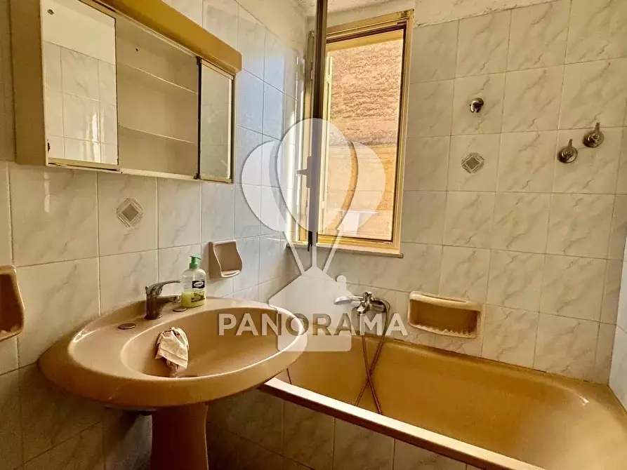 Immagine 8 di Casa trifamiliare in vendita  in Via Fusinato a Alcamo