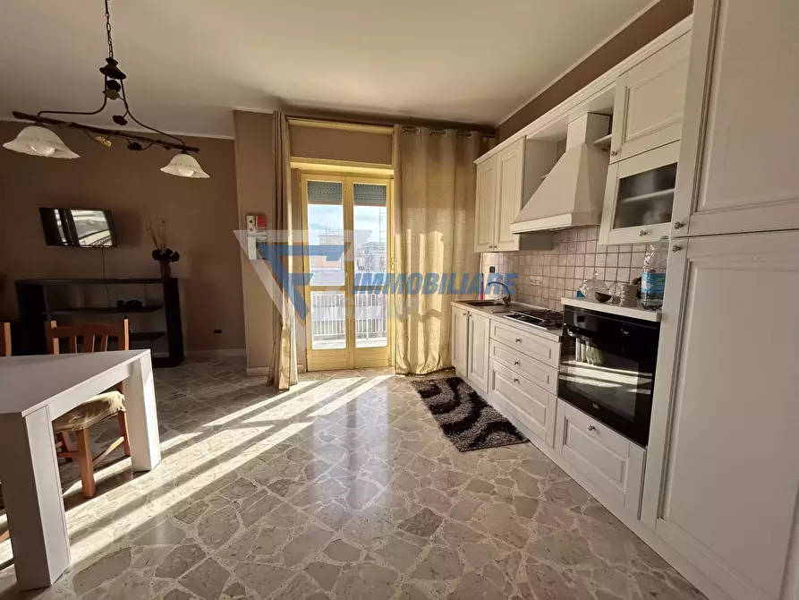 Immagine 4 di Casa trifamiliare in vendita  in Via Filisto a Siracusa