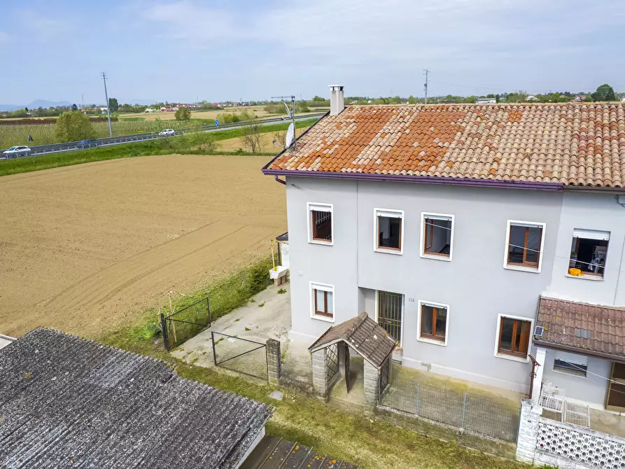 Immagine 41 di Terreno edificabile in vendita  a Campagna Lupia