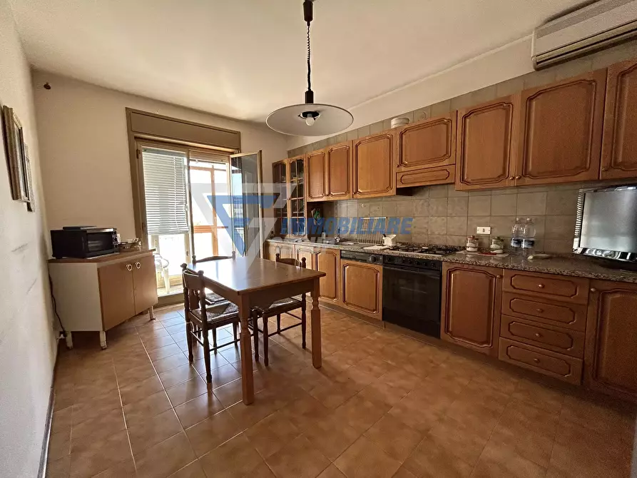 Immagine 2 di Casa trifamiliare in vendita  in VIA LUIGI CASSIA a Siracusa