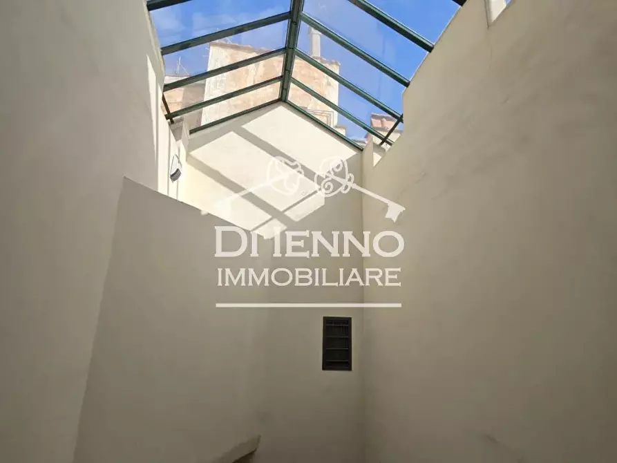 Immagine 10 di Casa trifamiliare in affitto  in Via della Polveriera a Roma