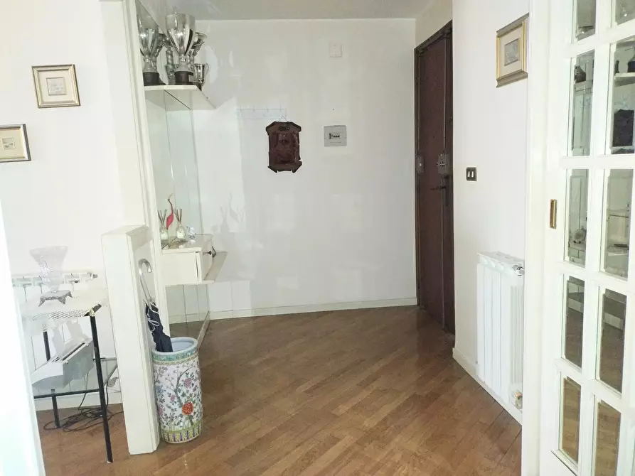 Immagine 6 di Casa trifamiliare in vendita  in Via Giorgio La Pira, n. 34 a Messina