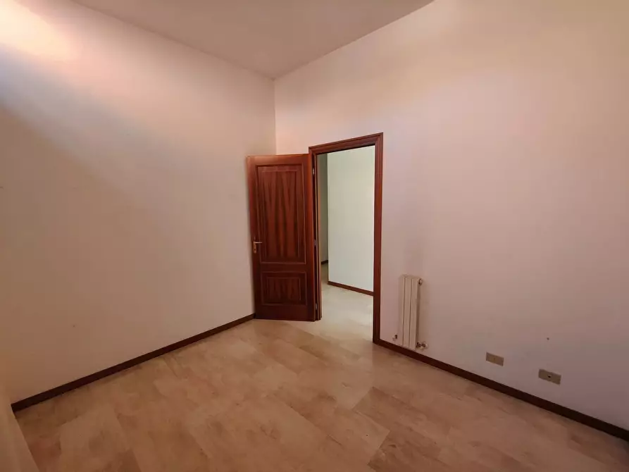 Immagine 16 di Casa trifamiliare in vendita  in Via Vittorio Veneto a Chiavari