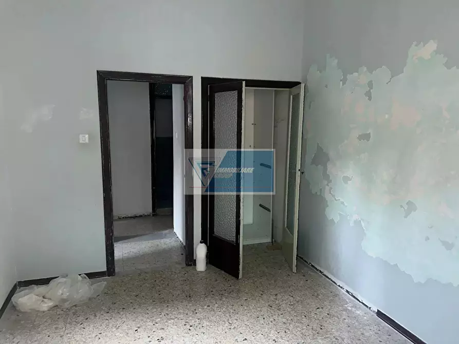 Immagine 11 di Casa trifamiliare in vendita  a Buccheri