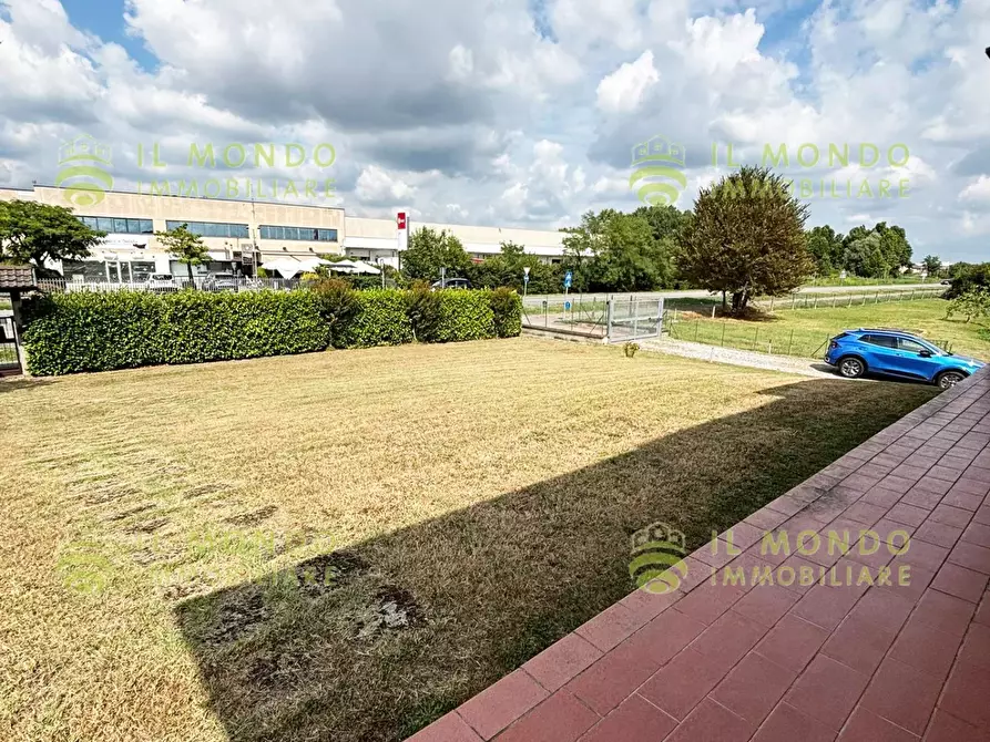 Immagine 3 di Terreno edificabile in vendita  in Strada Provinciale 186, 10. a Cornegliano Laudense