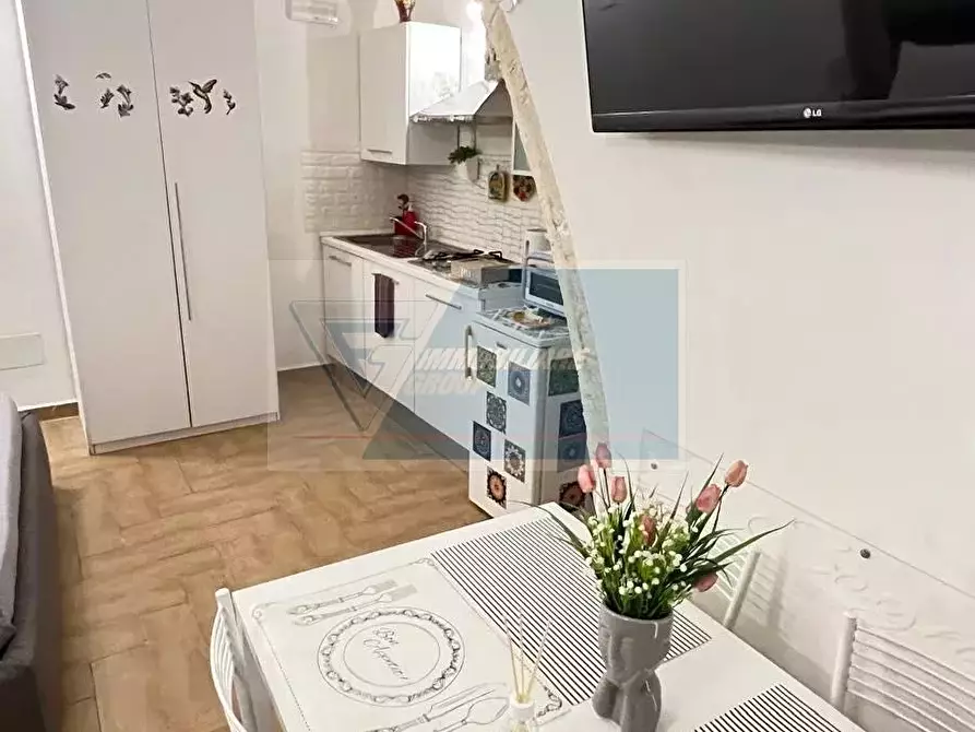 Immagine 28 di Monolocale in vendita  in Via Resalibera a Siracusa